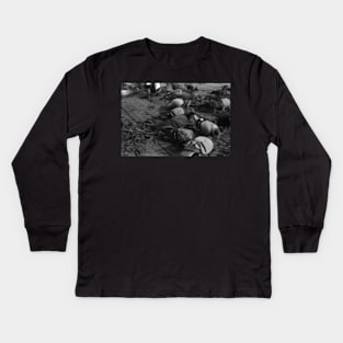 Pigeons Kids Long Sleeve T-Shirt